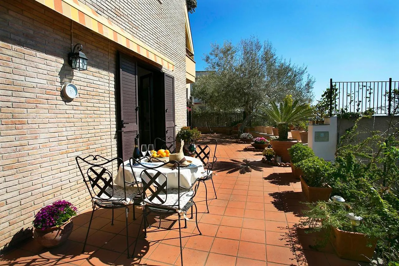 Francesca'S Apartment 陶尔米纳