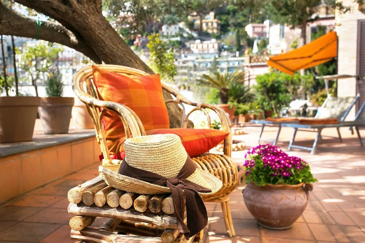 Francesca'S Apartment Ταορμίνα